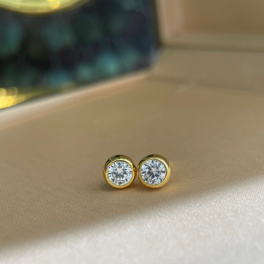 Bezel Moissanite Stud Earrings | S925 Sterling Silver