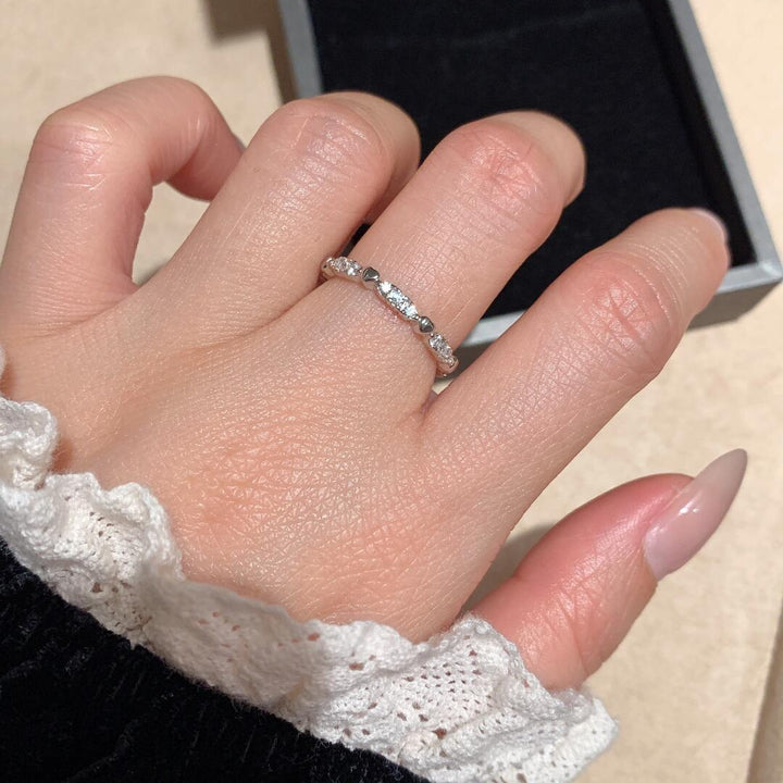 Heart Detail Zircon Stacking Ring — Slim Band | S925 Sterling Silver