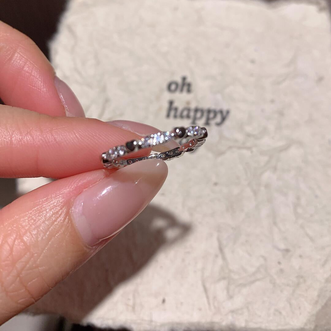 Heart Detail Zircon Stacking Ring — Slim Band | S925 Sterling Silver