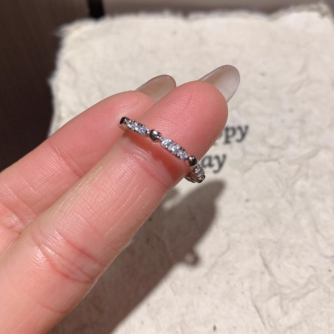Heart Detail Zircon Stacking Ring — Slim Band | S925 Sterling Silver