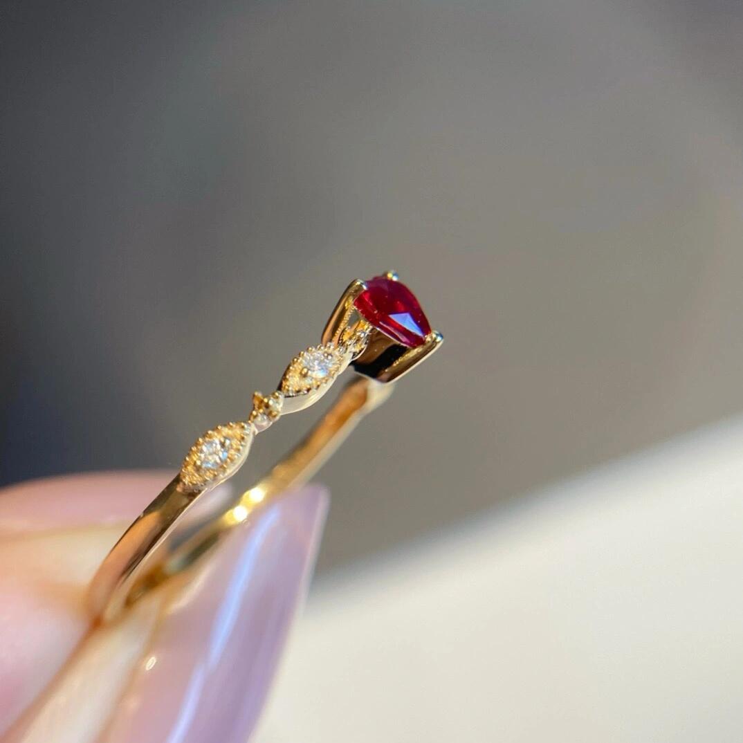Red Heart Zircon Ring — Romantic Statement Band | S925 Sterling Silver