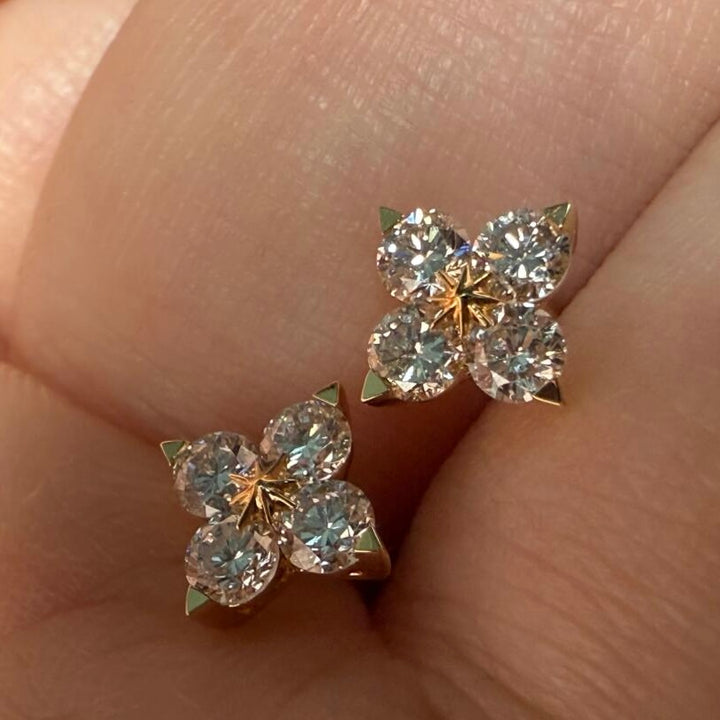 Flower Zircon Stud Earrings — Minimal Sparkle | S925 Sterling Silver