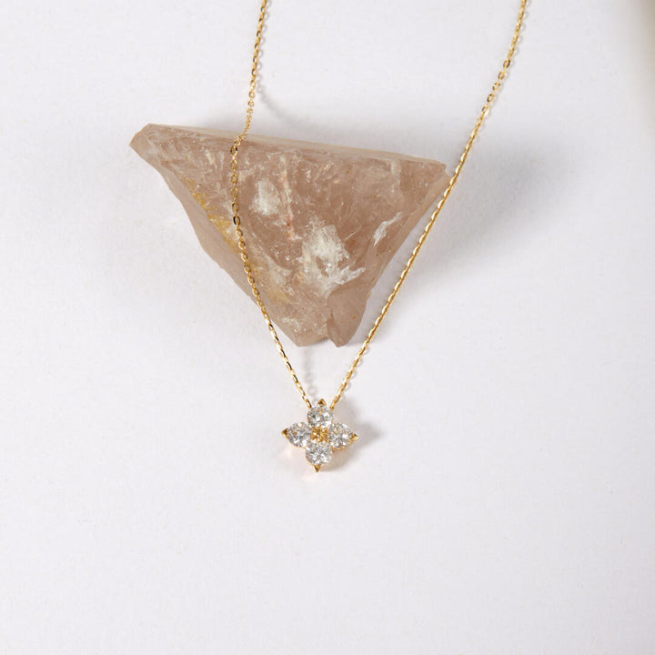 Flower Zircon Pendant Necklace