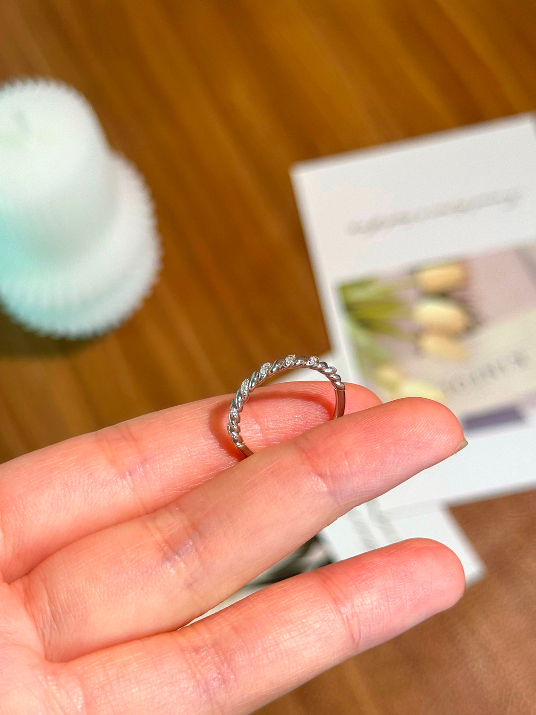Whisper Twist Moissanite Ring | S925 Sterling Silver