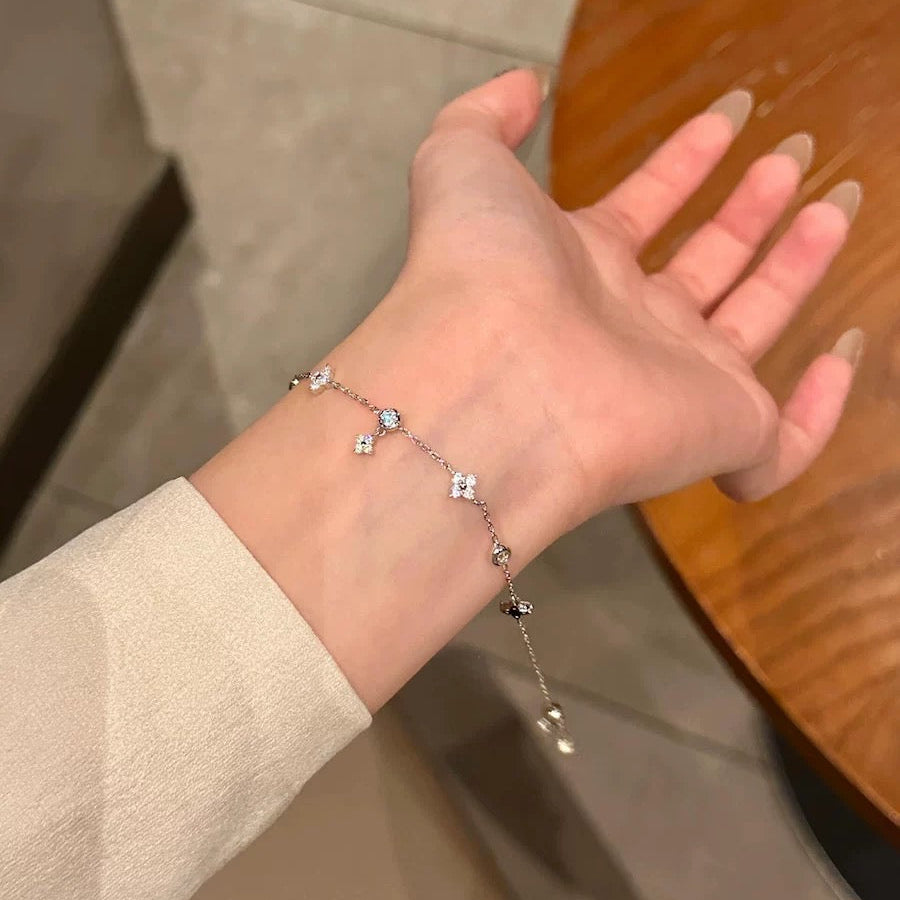 Clover Moissanite Bracelet