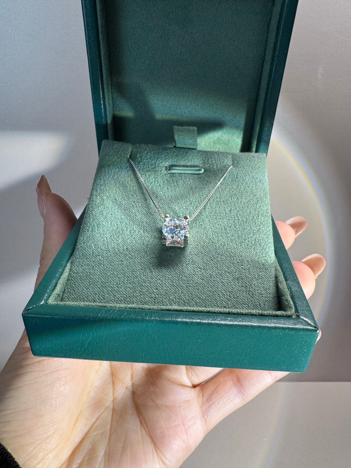 Midsummer Garden Moissanite Necklace