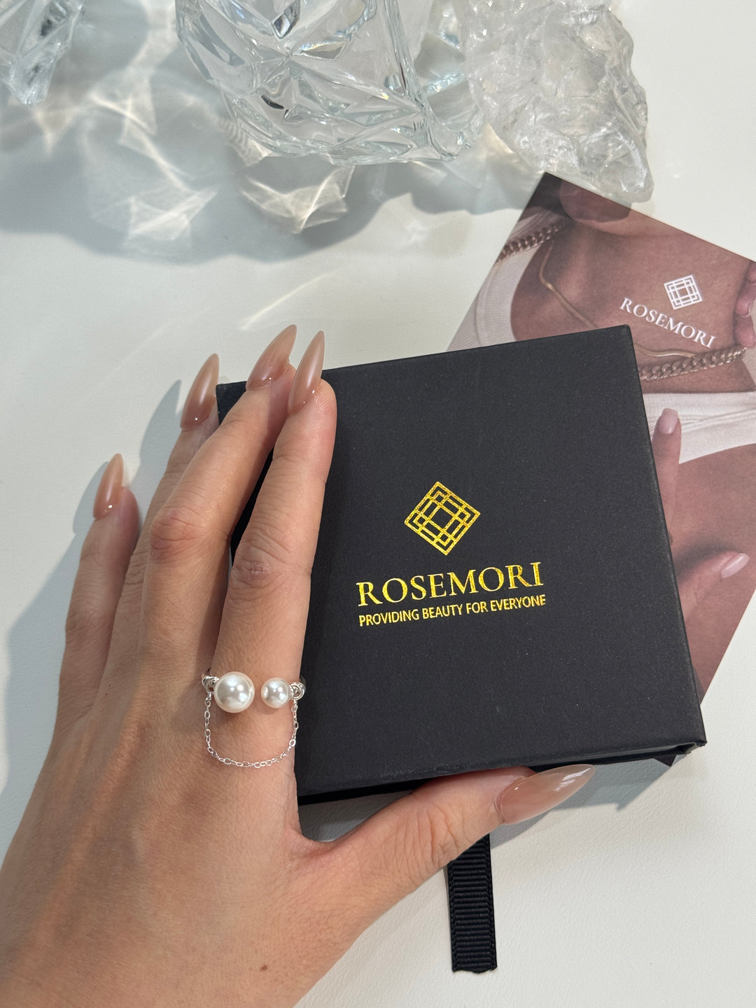 Pearl Smile Chain Ring