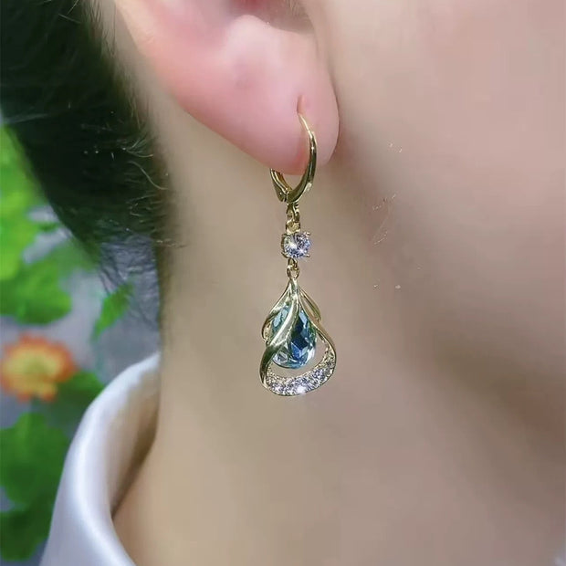 Simple Cat's Eye Drop Earrings