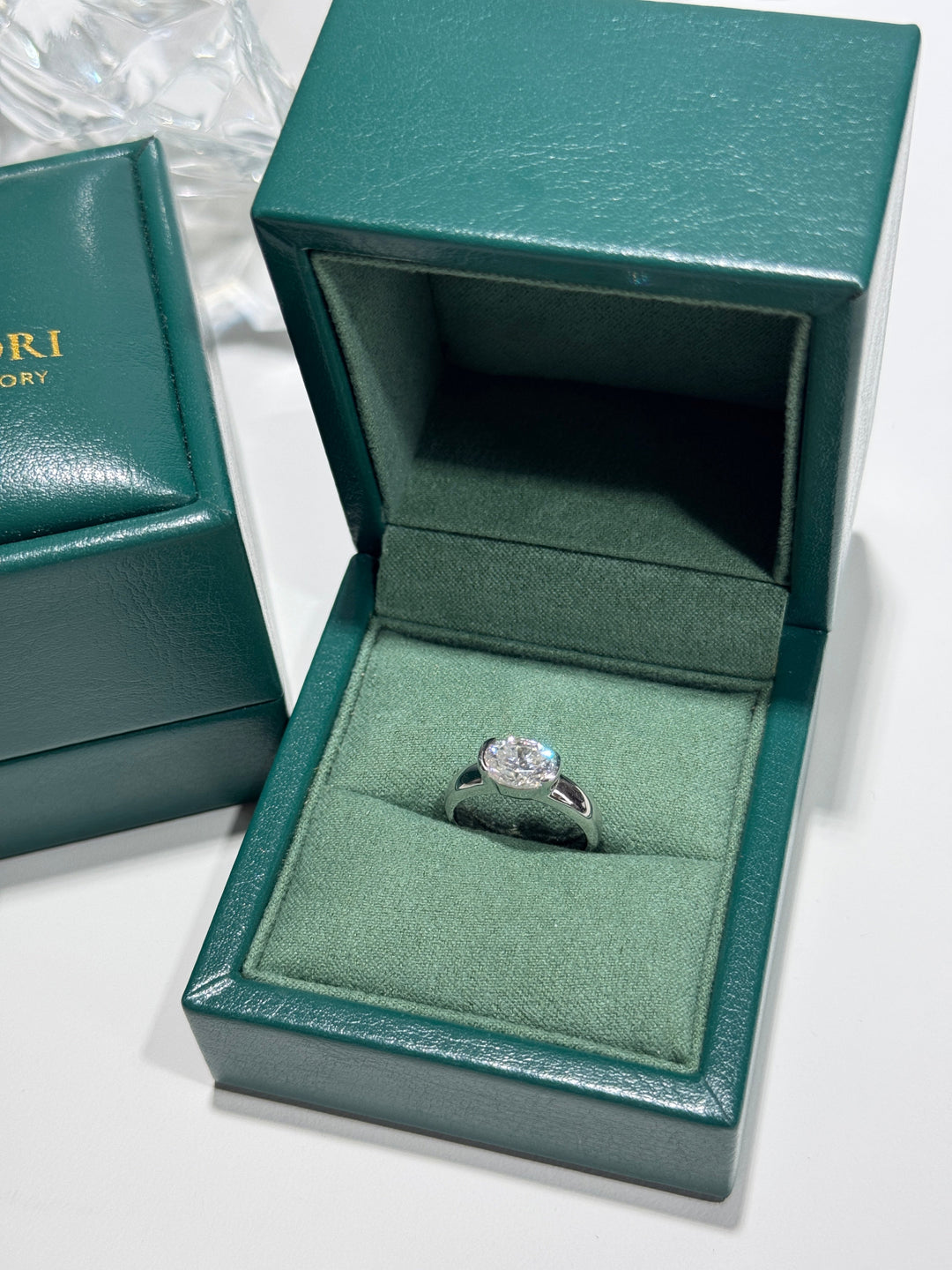 Oval Bezel Moissanite Ring — Minimalist Solitaire | S925 Sterling Silver