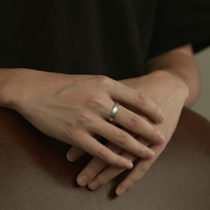 Classic Couple Wedding Band Set