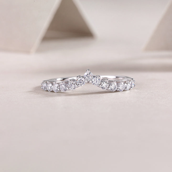 Arcé 13-Stone Moissanite Band Ring