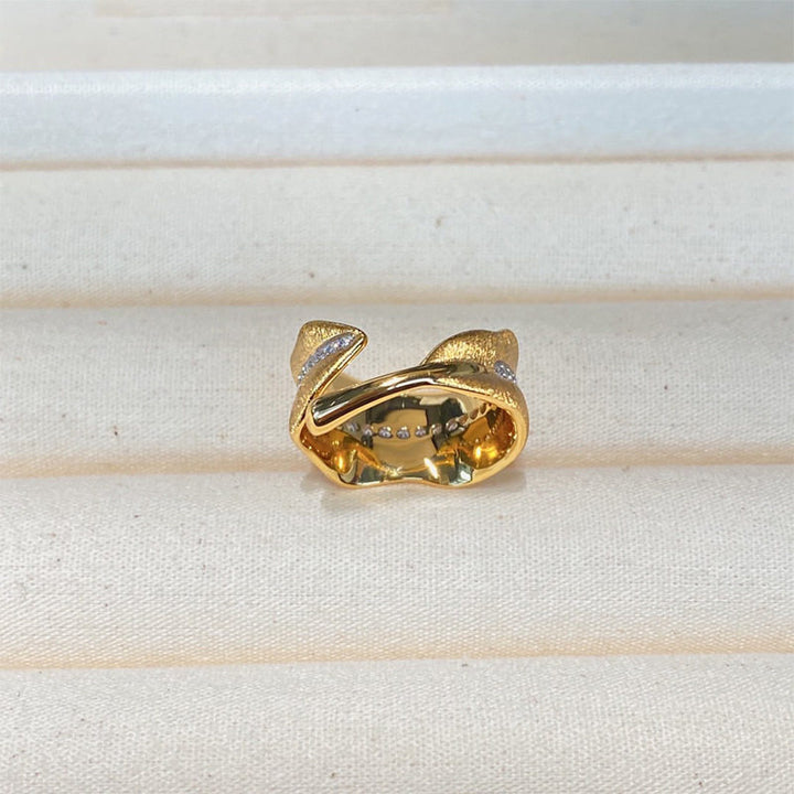 Vintage Leaf Texture Zircon Adjustable Ring