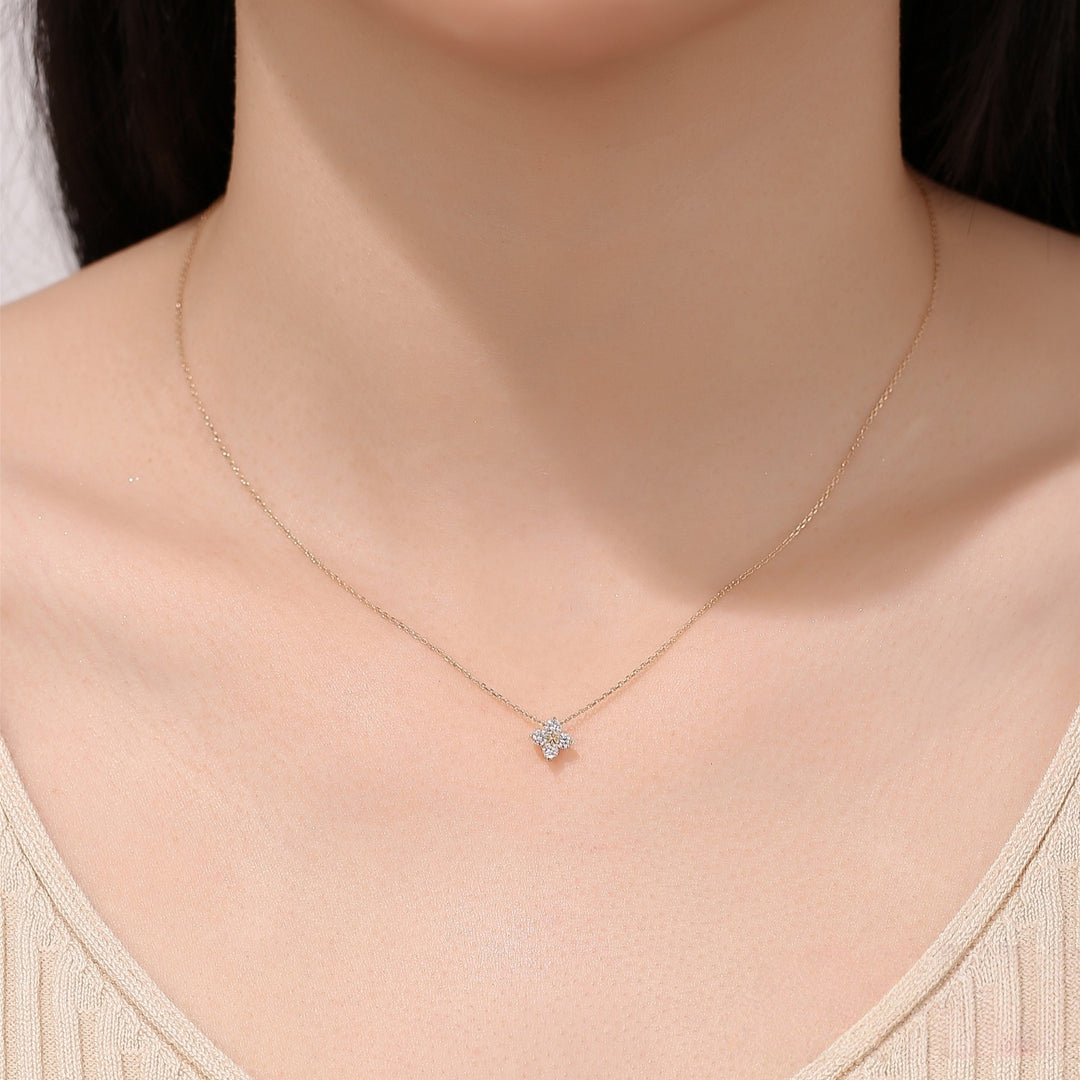 Flower Zircon Pendant Necklace