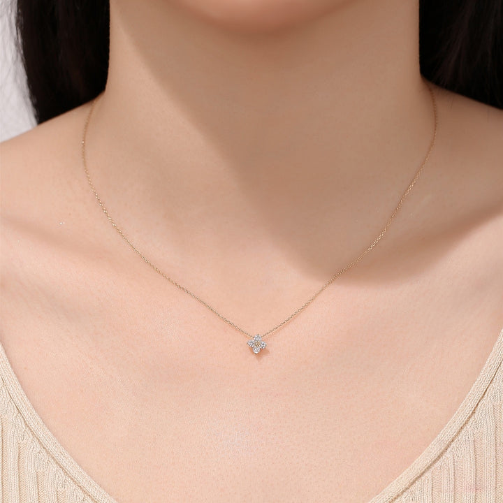 Flower Zircon Pendant Necklace