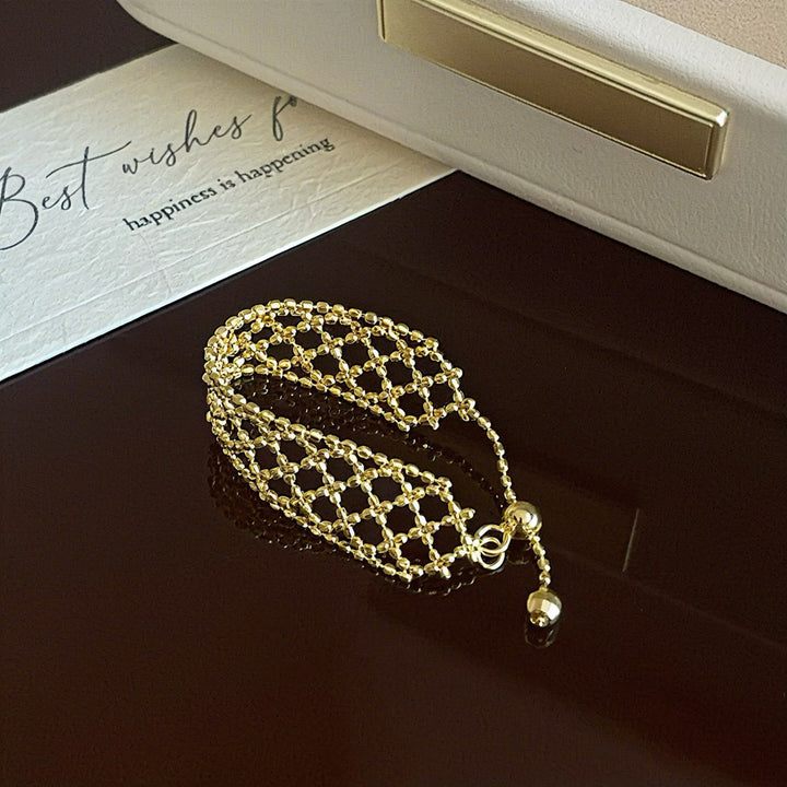 Adjustable Mesh Ring