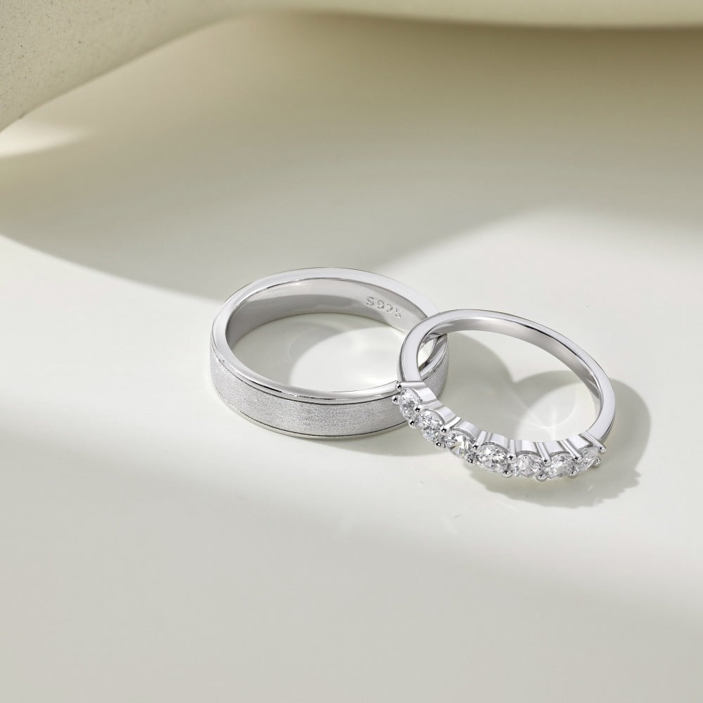 Classic Couple Wedding Band Set