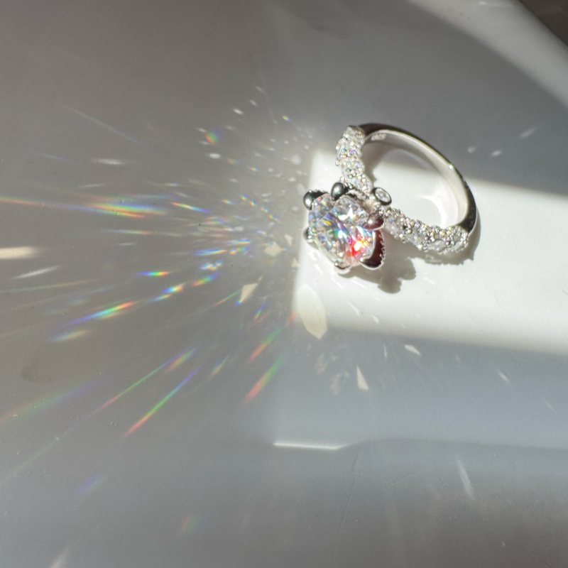 Aurora Six-Prong Moissanite Ring