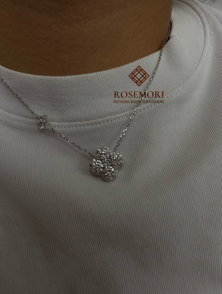 Lumière Clover Moissanite Necklace | S925 Sterling Silver