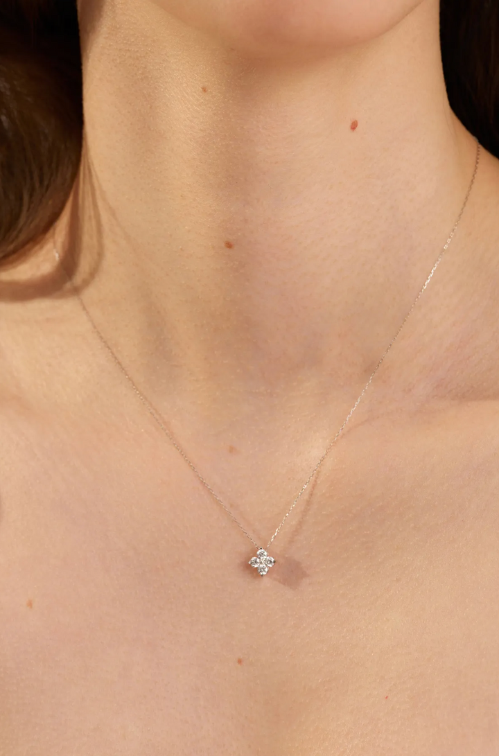 Four-Petal Zircon Necklace — Dainty Floral Pendant | Gold / Silver | S925 Sterling Silver
