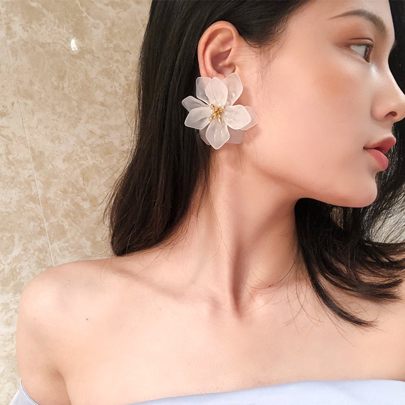 Petal 925 Silver Needle Earrings