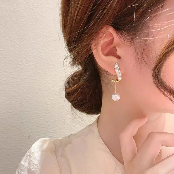 Crystal Erin Pearl Drop Earrings