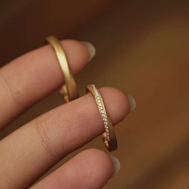 Sterling Silver Möbius Ring Zirconia Ring