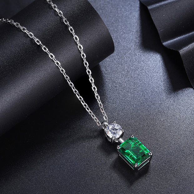 Laboratory Square Diamond Emerald Square Diamond Silver Necklace