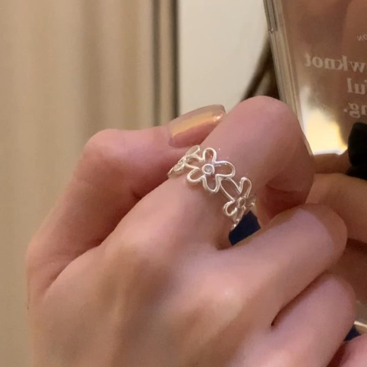 Openwork Floral Ring