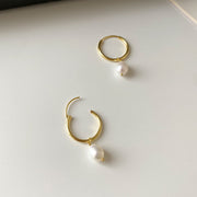 Freshwater Pearl Bella Hoop Earrings in 925 Sterling Silver
