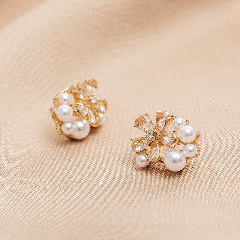 Crystal & Pearl Flower Earrings
