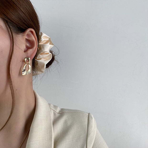 Gold metal geometric earrings