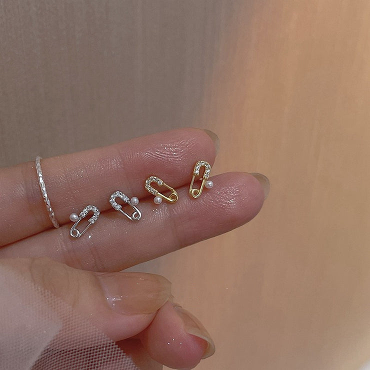 Mini Paperclip Pearl Earrings