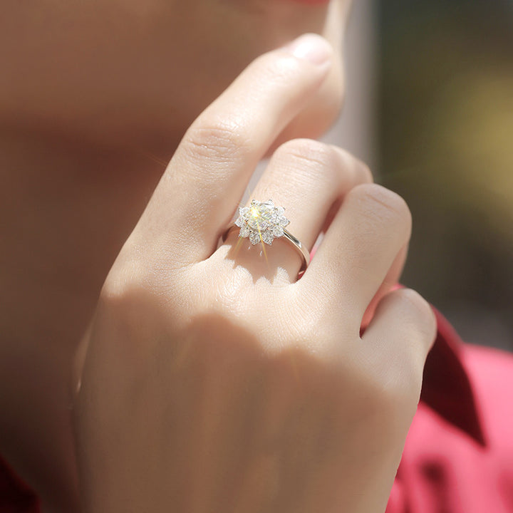 Blooming Daisy Moissanite Flower Halo Ring