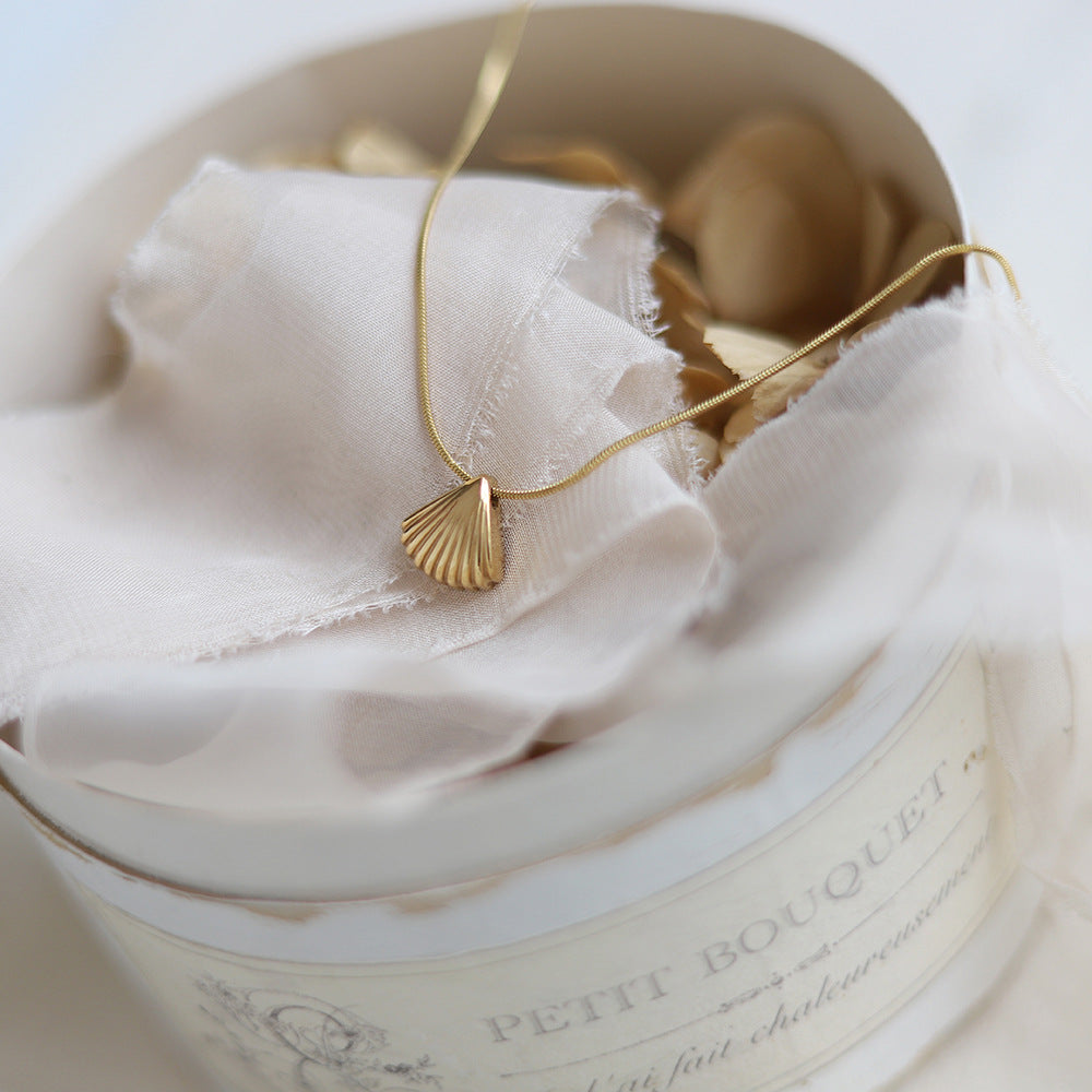 Scalloped Shell Necklace