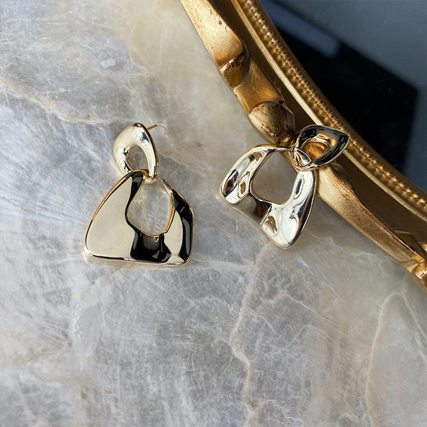 Gold metal geometric earrings