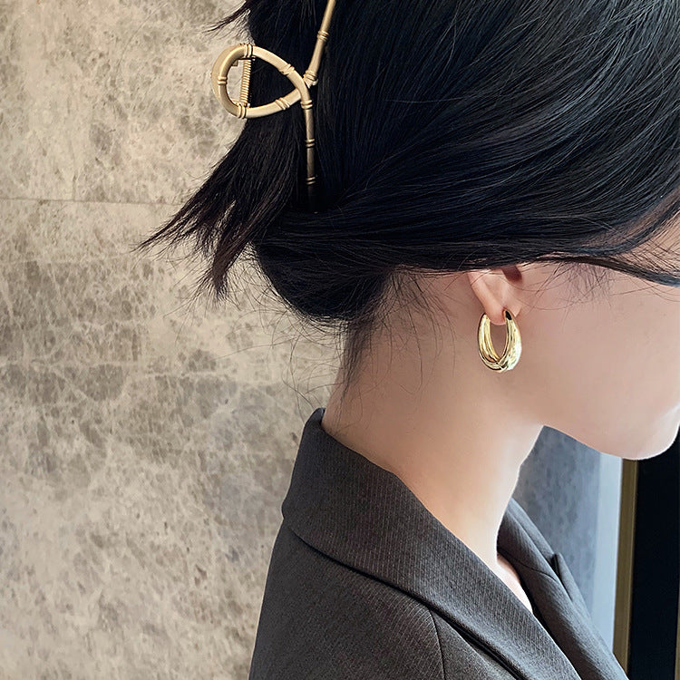 Simple Basic Hoop Earrings