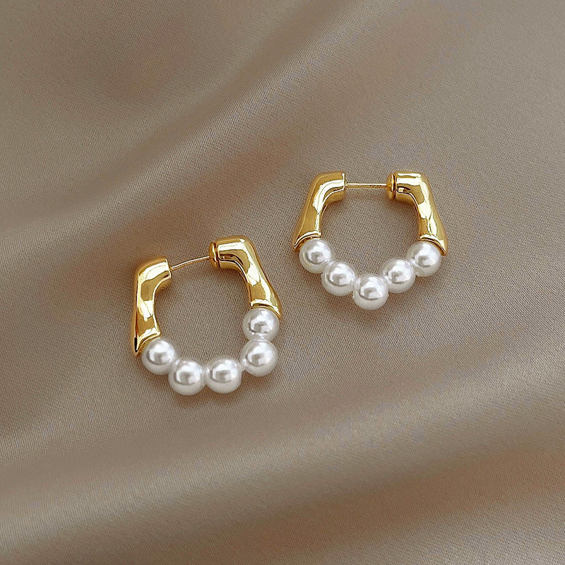 Pearl Circle Hoop Earrings
