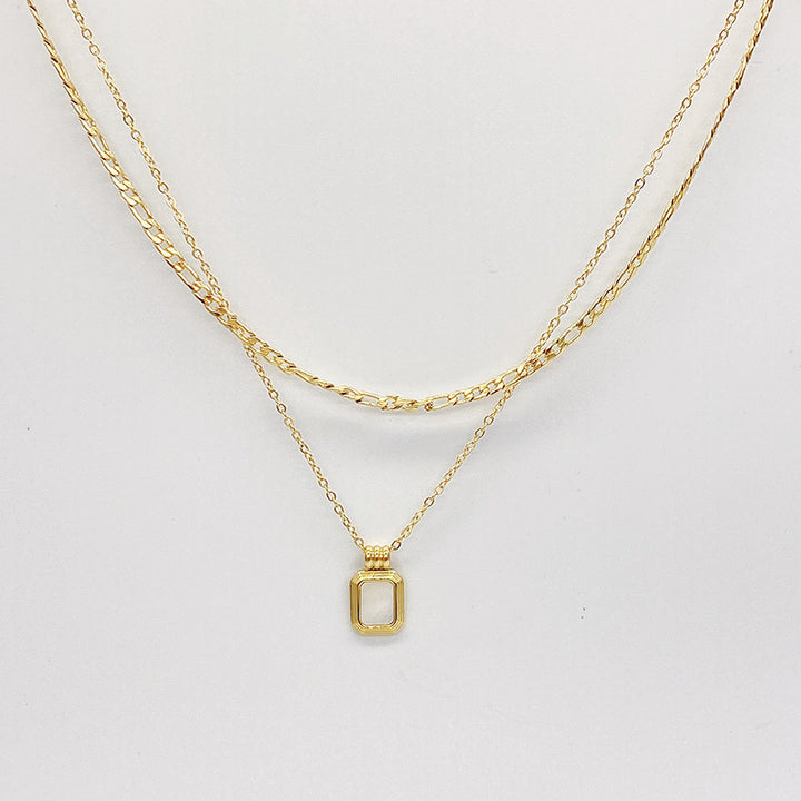 Layered necklace set