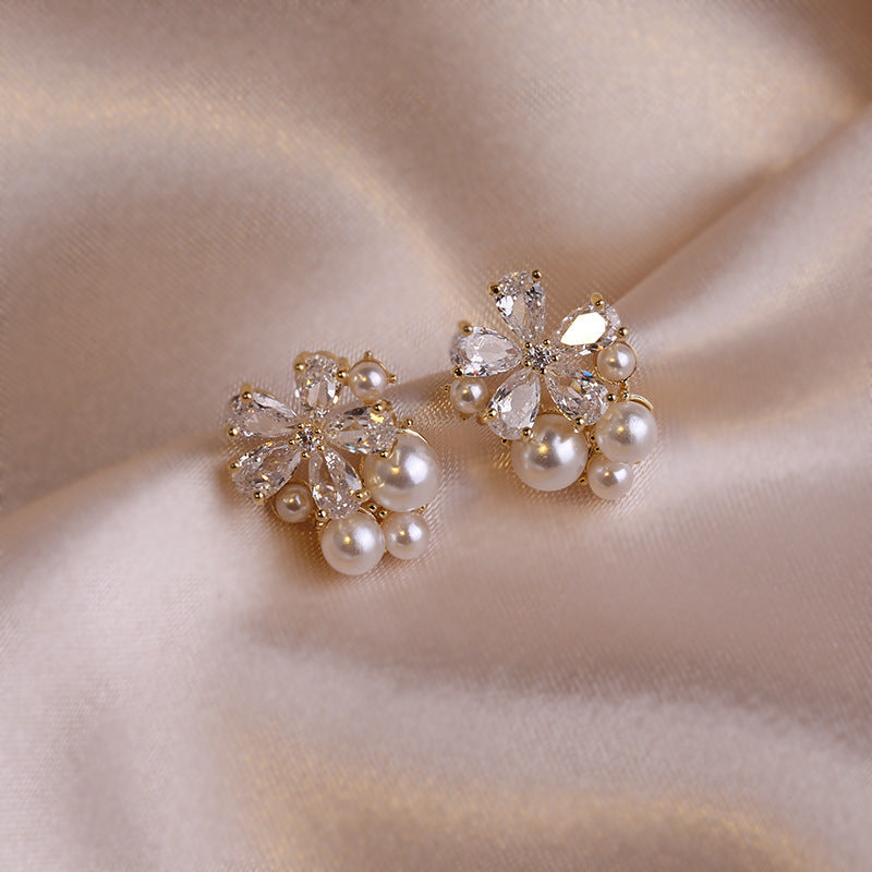 Crystal & Pearl Flower Earrings