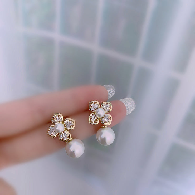 Pearl & Crystal Flower Earrings