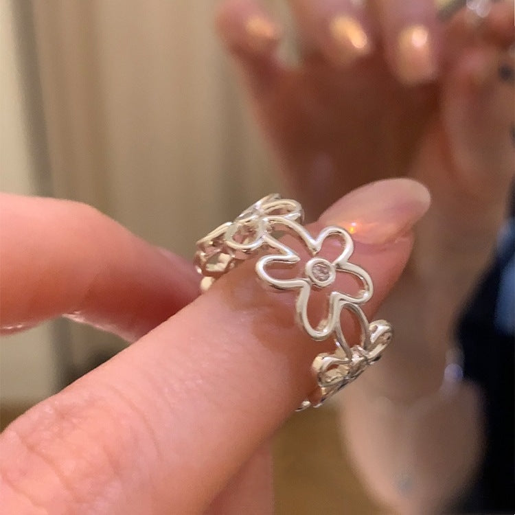 Openwork Floral Ring