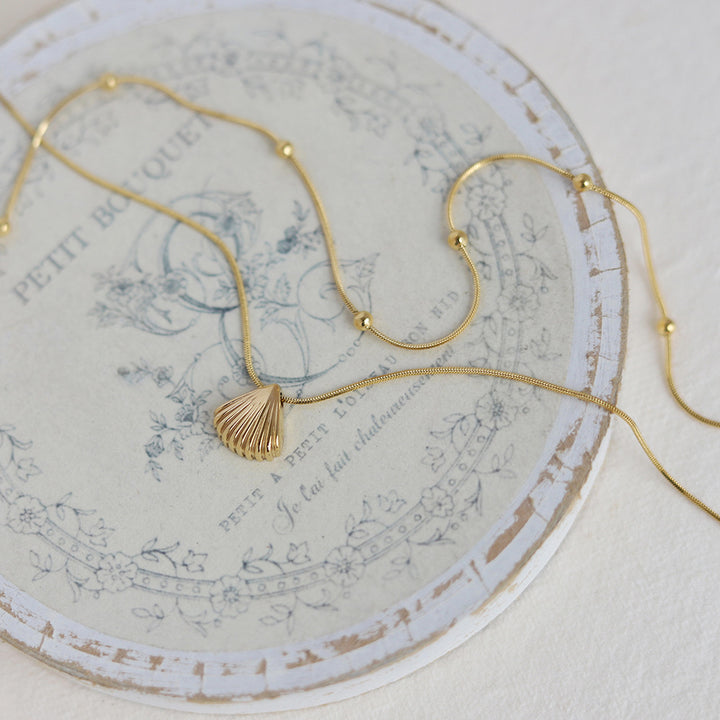 Scalloped Shell Necklace