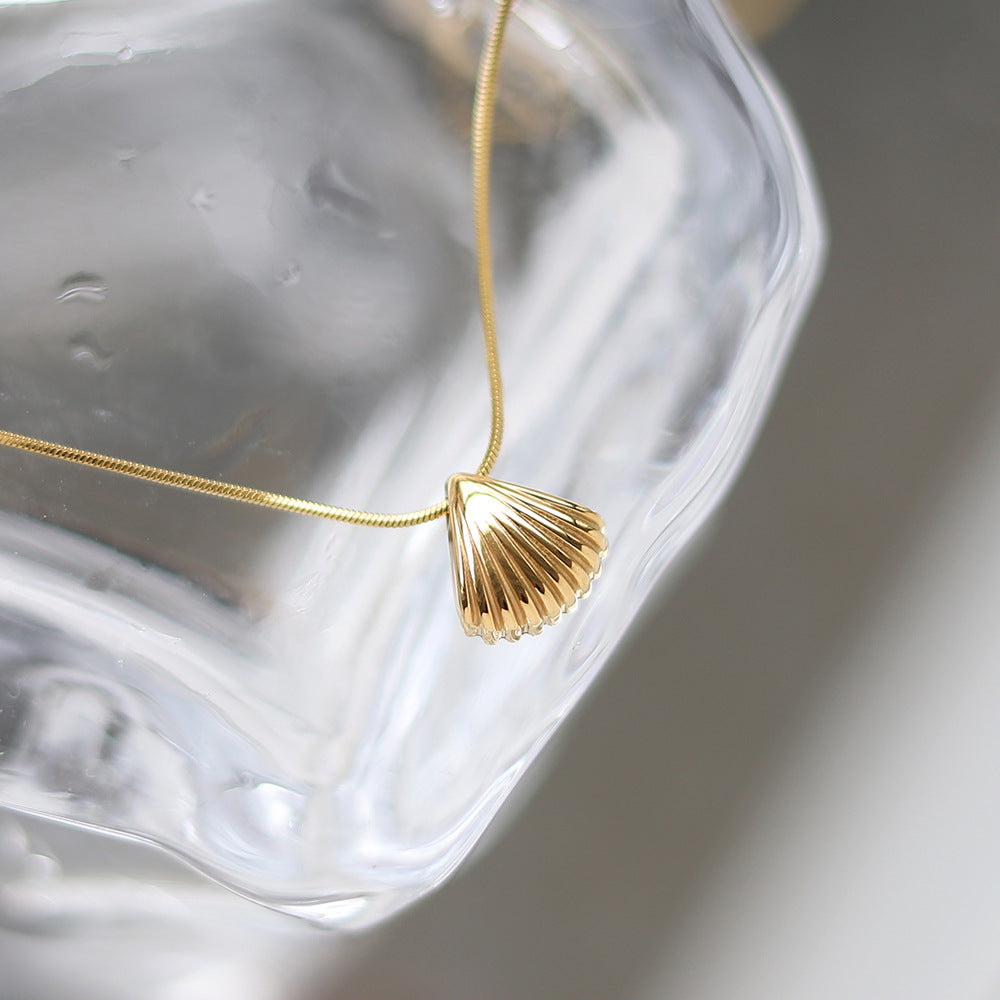 Scalloped Shell Necklace