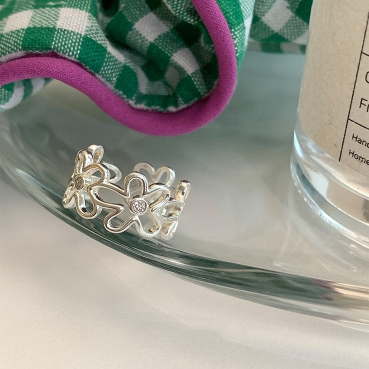 Openwork Floral Ring