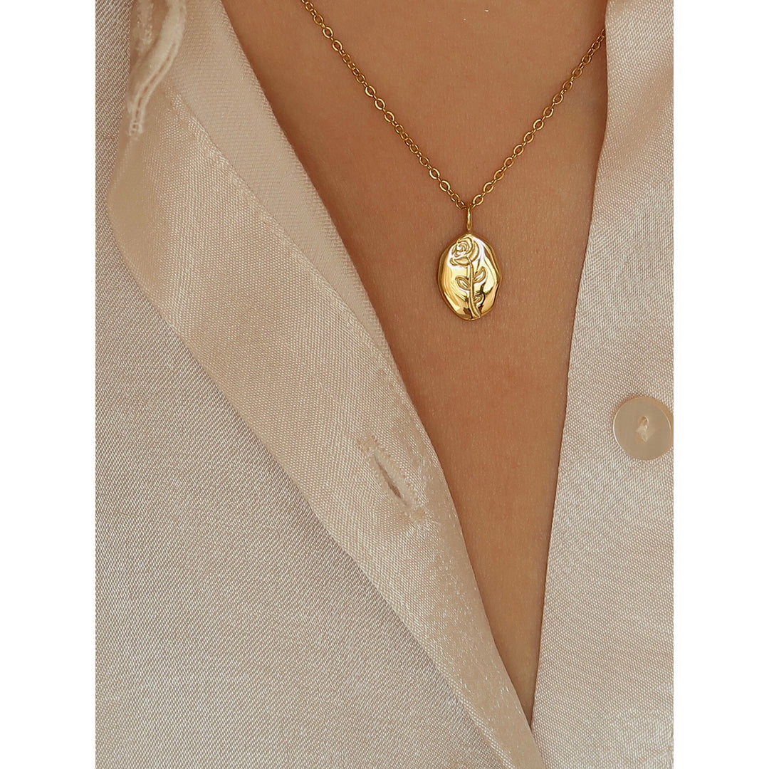 Rose Round Card Simple Necklace