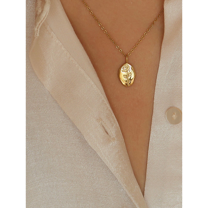 Rose Round Card Simple Necklace