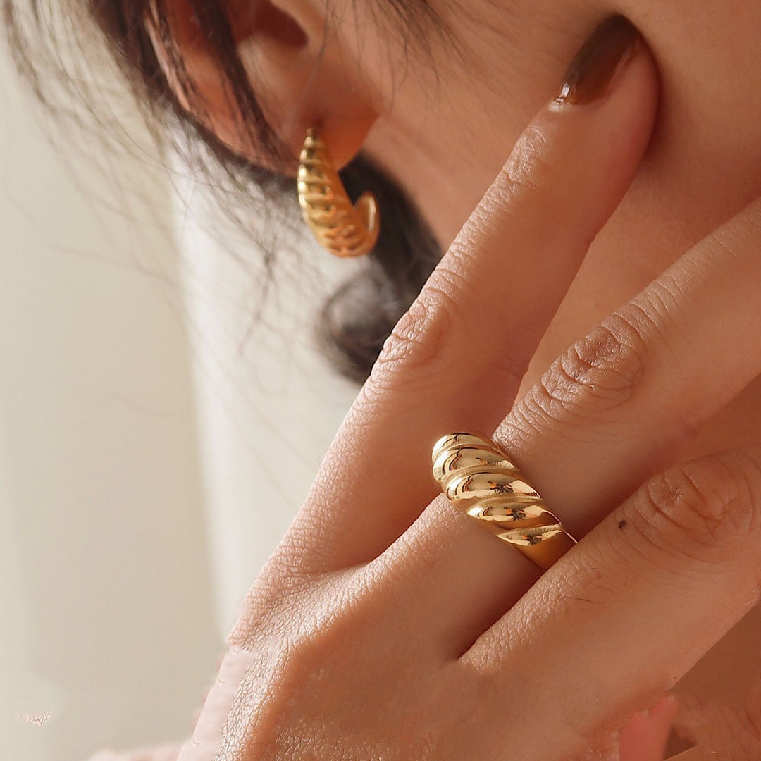 Rope Dome Ring